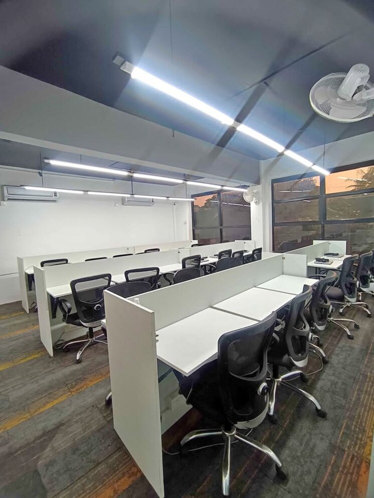 Team Area, scheme 78 Commercial Office Space 1800 Sq.Ft. In Scheme 78 Indore 8191953