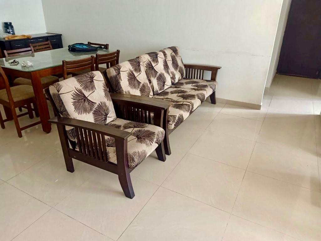 2 BHK + Pooja Room Apartment For Sale in Kumar Parc Residences