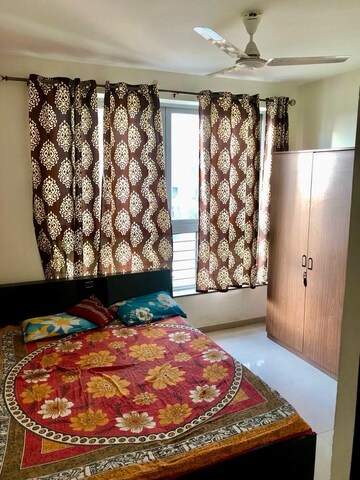 Bedroom in 2 BHK Apartment at Kumar Parc Residences, Hadapsar – for Sale