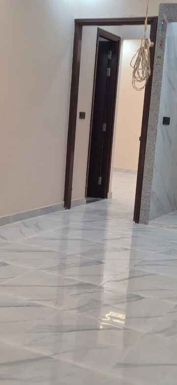 Building Lobby in 3.5 BHK Independent House at Sector 14 – for Rent
