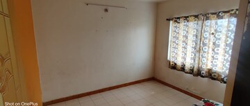 Room in 2 BHK Apartment at Lalwani Residency, Viman Nagar – for Rent