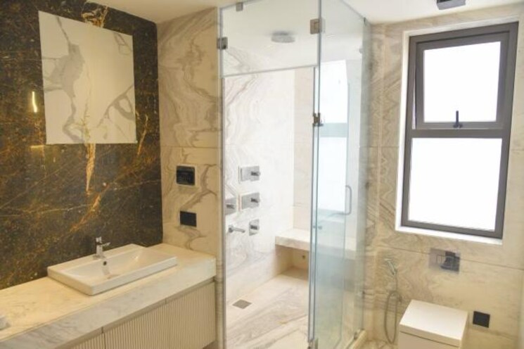 Bathroom, greater kailash i 5 Bedroom 730 Sq.Yd. Builder Floor In Greater Kailash I Delhi 8192056