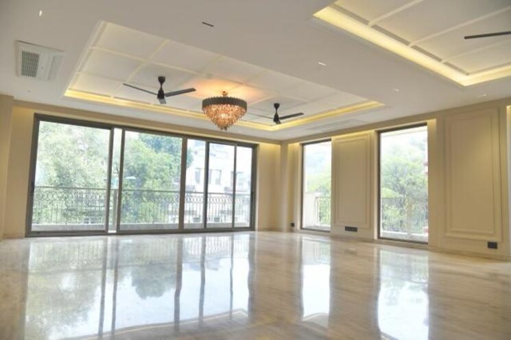 Room, greater kailash i 5 Bedroom 730 Sq.Yd. Builder Floor In Greater Kailash I Delhi 8192056