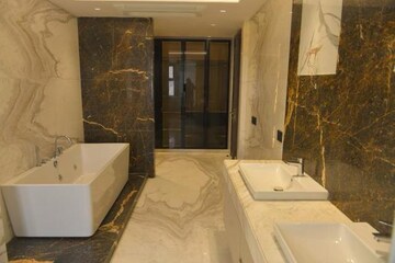 Building Lobby in 5 BHK Builder Floor at Greater Kailash I – for Sale