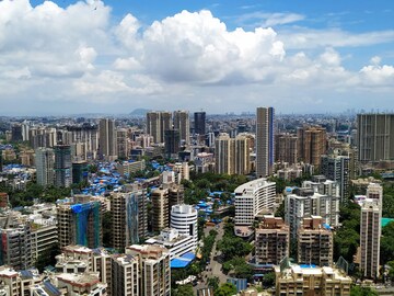 2 BHK Apartment – Exterior View View at Silver Arch Eden woods, Andheri West - for Rent