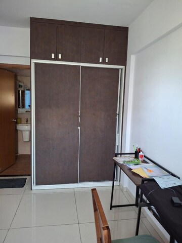 2 BHK Apartment For Rent in Amanora Ascent Towers, Hadapsar
