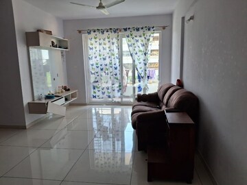 Team Area in 2 BHK Apartment at Amanora Ascent Towers, Hadapsar – for Rent