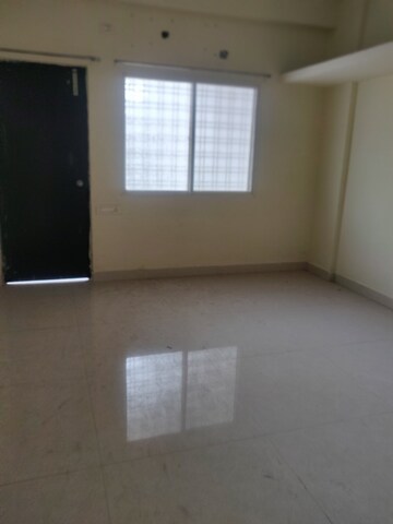 Room in 3 BHK Apartment at Hill View Banjara Hills, Banjara Hills – for Rent