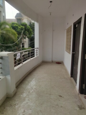 Furnished Amenities in 3 BHK Apartment at Hill View Banjara Hills, Banjara Hills – for Rent