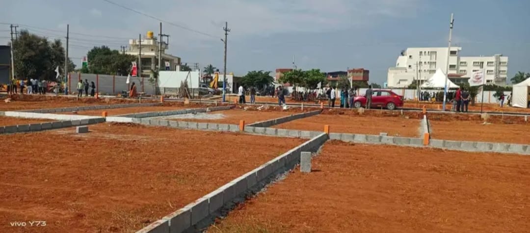 Plot For Sale in Chandapura 