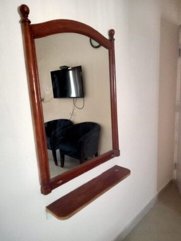 Furnished Amenities in 4 BHK Penthouse at Alaknanda Apartment Gomti Nagar, Gomti Nagar – for Rent