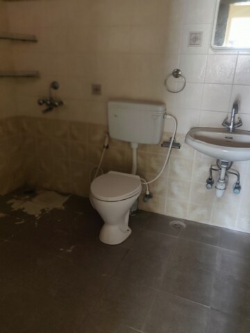 Bathroom in 3 BHK Apartment at City Center Banjara Hills, Banjara Hills – for Rent