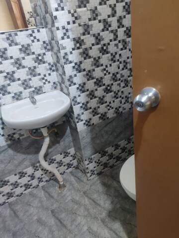 Bathroom in 2 BHK Apartment at Mahadevpura – for Rent