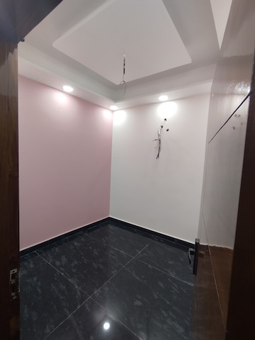 3 BHK Builder Floor For Rent in Surajmal Vihar Delhi  8192318