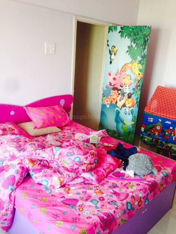 Bedroom in 2 BHK Apartment at Galaxy Heights, Goregaon West – for Rent