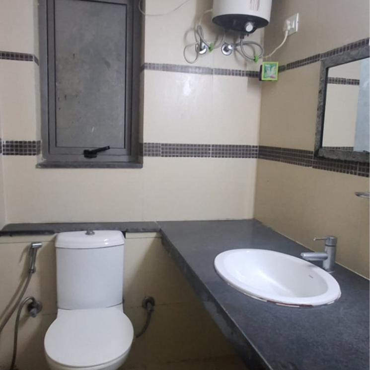 Bathroom, malibu town 2 Bedroom 840 Sq.Ft. Apartment In Malibu Town Gurgaon 8192369