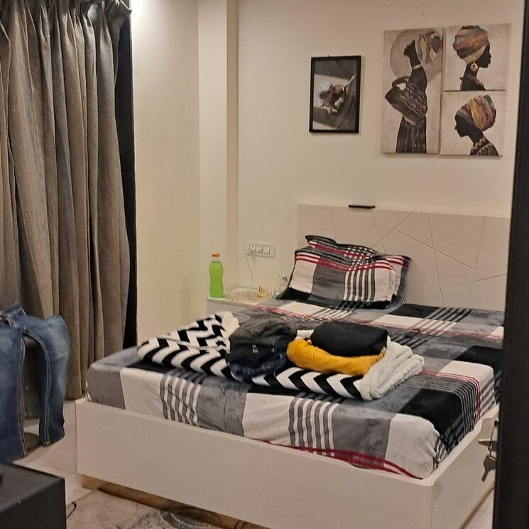 Team Area, hong-kong-bazaar 3.5 Bedroom 204 Sq.Yd. Builder Floor In Sector 56 Gurgaon 8192360