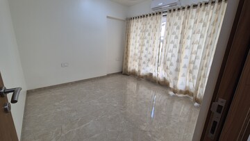 Room in 2.5 BHK Apartment at Kharghar – for Sale