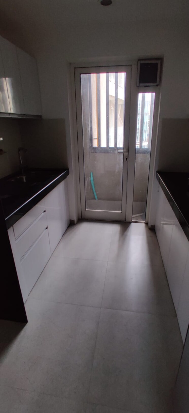 Kitchen, lodha-fiorenza 3 Bedroom 1500 Sq.Ft. Apartment In Goregaon East Mumbai 8192458