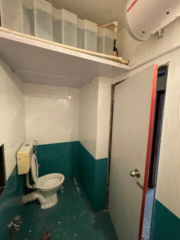 Master Bedroom in 2 BHK Apartment at Versova Heights, Versova – for Rent