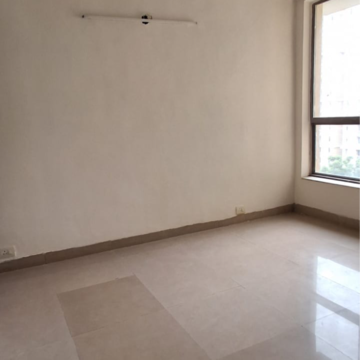 Room in 3 BHK Apartment at Malibu Town – for Rent