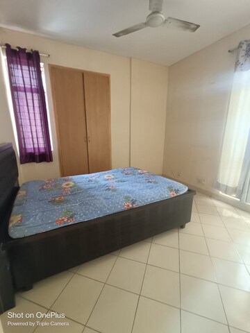 Bedroom in 2 BHK Apartment at Maple Heights, Sector 43 – for Sale