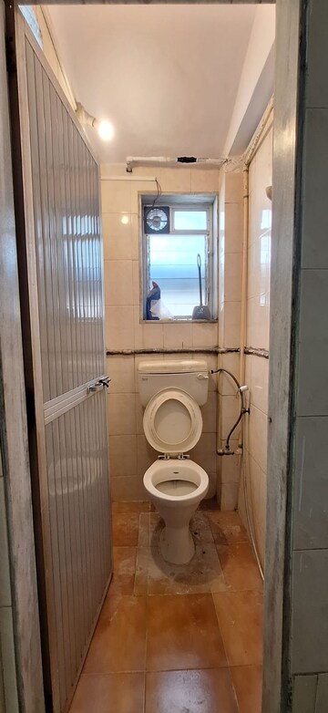 Bathroom in 1 BHK Apartment at Suyog CHS Andheri, Andheri West – for Rent