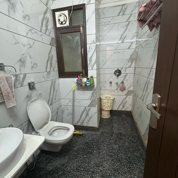 Bathroom, subhash nagar 2 Bedroom 900 Sq.Ft. Builder Floor In Subhash Nagar Delhi 8192555
