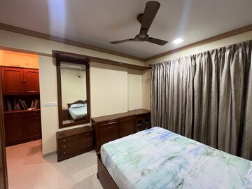 Bedroom in 2 BHK Apartment at Chembur – for Rent