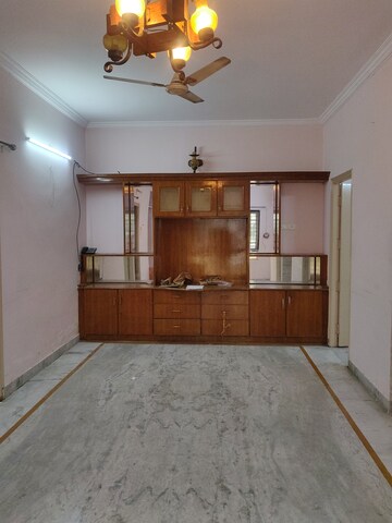 Furnished Amenities in 2 BHK Apartment at Keshav Dale Apartment, Khairatabad – for Rent