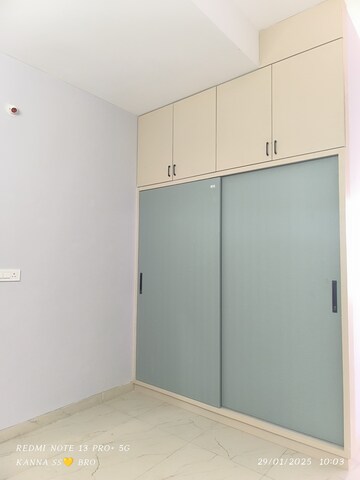 Room in 3 BHK Apartment at Anand Vihar – for Sale