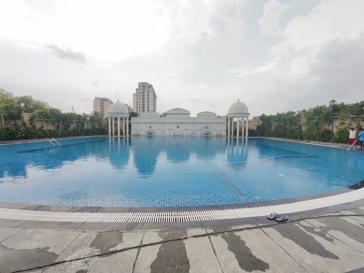 Swimming Pool, omaxe-the-palace 3 Bedroom 1550 Sq.Ft. Apartment In Gomti Nagar Lucknow 8192604