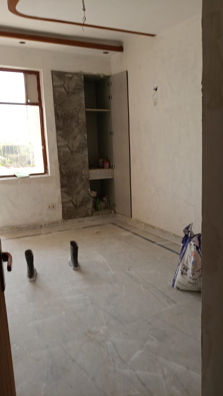 3 BHK + Pooja Room Builder Floor For Sale in Sector 43