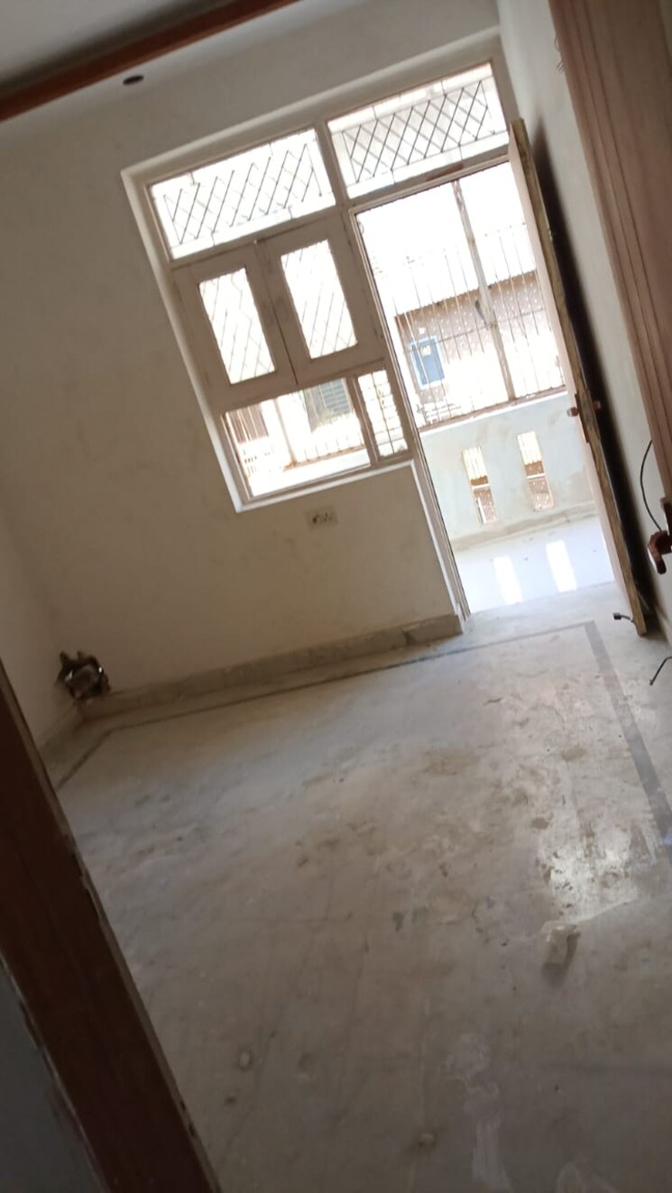 Room, sector 43 3 Bedroom 230 Sq.Ft. Builder Floor In Sector 43 Faridabad 8192614