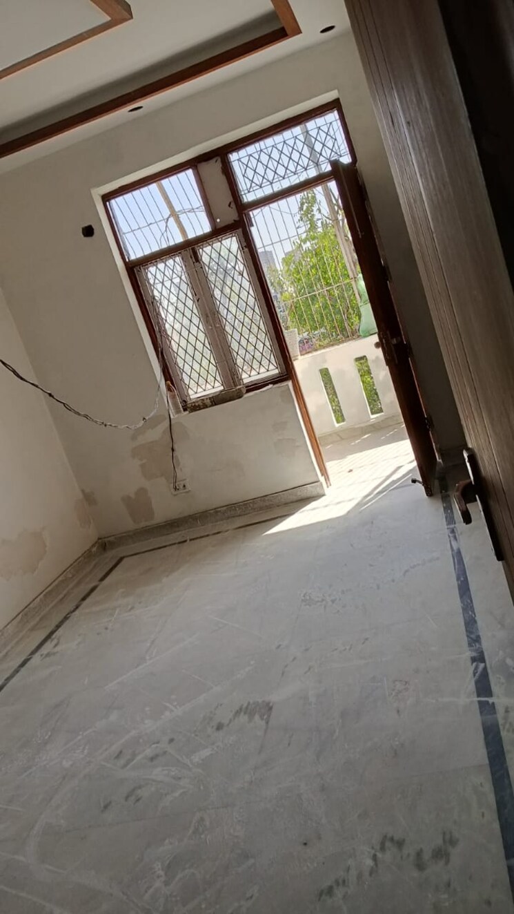 Balcony, sector 43 3 Bedroom 230 Sq.Ft. Builder Floor In Sector 43 Faridabad 8192614