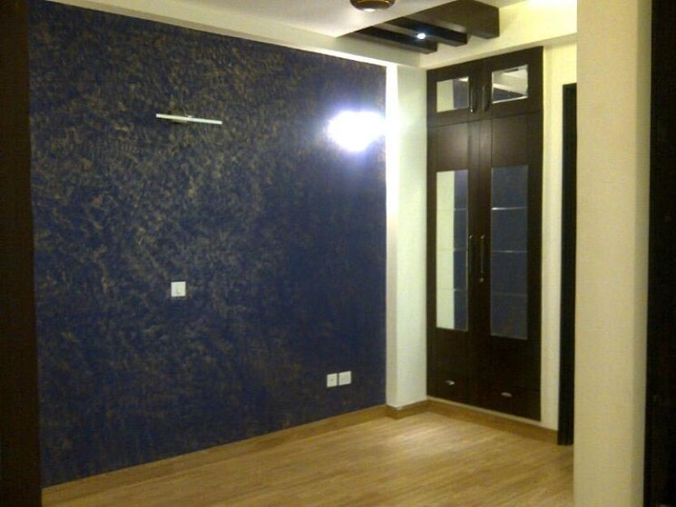 Room, mahagun-mywoods-ii 2.5 Bedroom 900 Sq.Ft. Apartment In Sector 16c Greater Noida Greater Noida 8187197