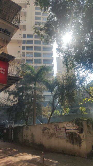  Shop – Exterior View View at Wakhani House, Parel - for Rent