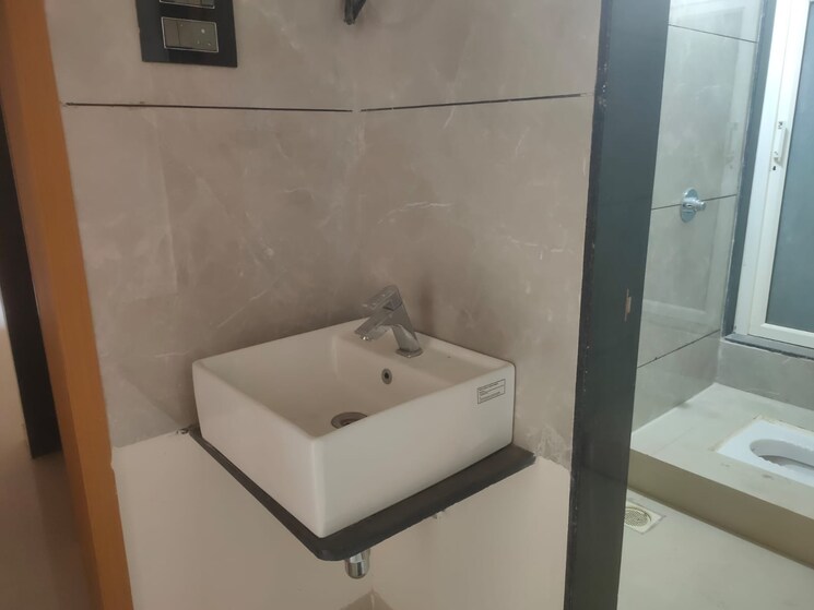 Bathroom, pride-platinum 3 Bedroom 1690 Sq.Ft. Apartment In Baner Pune 8192654