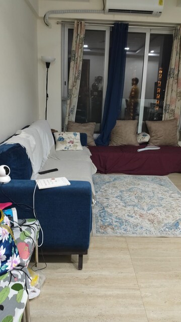 Living Room in 2 BHK Apartment at Chembur – for Rent