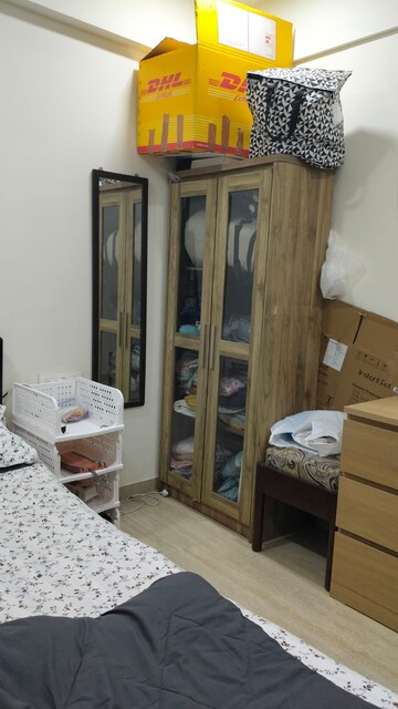 Bedroom in 2 BHK Apartment at Chembur – for Rent