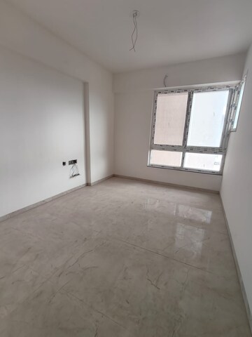 Room in 3 BHK Apartment at Kundan The Peak, Nibm Road – for Sale
