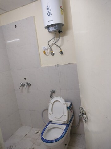Bathroom in 4 BHK Apartment at Manimajra – for Rent