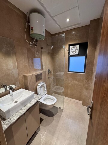 Master Bedroom in 3 BHK Builder Floor at Vidya Enclave, Sector 56 – for Rent