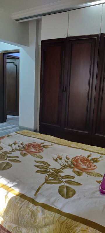 Bedroom in 2 BHK Apartment at Ascot CHS, Andheri West – for Rent