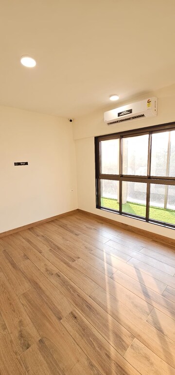 1 BHK Apartment For Sale in Chandak Highscape City, Chembur