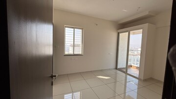 Room in 2 BHK Apartment at Vilas Javdekar Yashone Maan, Hinjewadi – for Rent