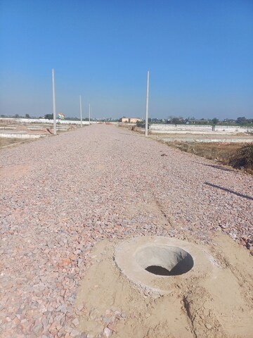  Plot For Sale in Jewar
