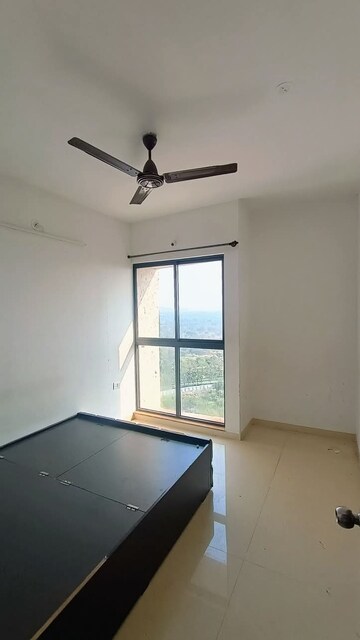 Room in 2 BHK Apartment at Lodha Palava Downtown, Dombivli East – for Rent