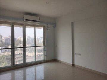 Room in 2 BHK Apartment at Powai – for Rent