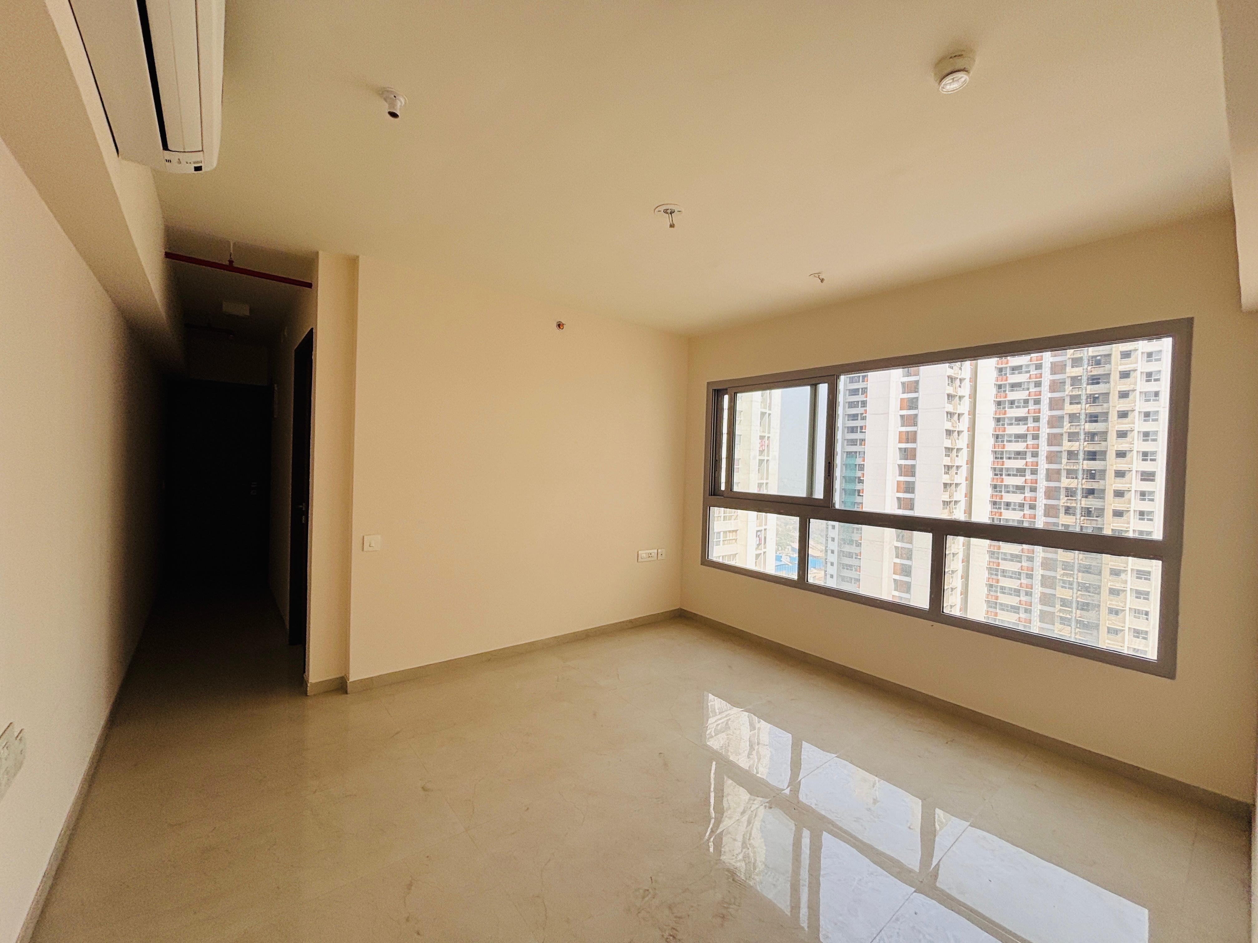 2 BHK + Extra Room Apartment For Sale in Piramal Vaikunth